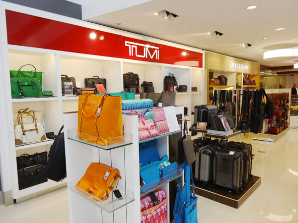 tumi outlet chicago